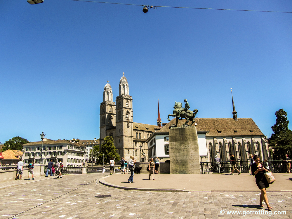 Grossmünster post image